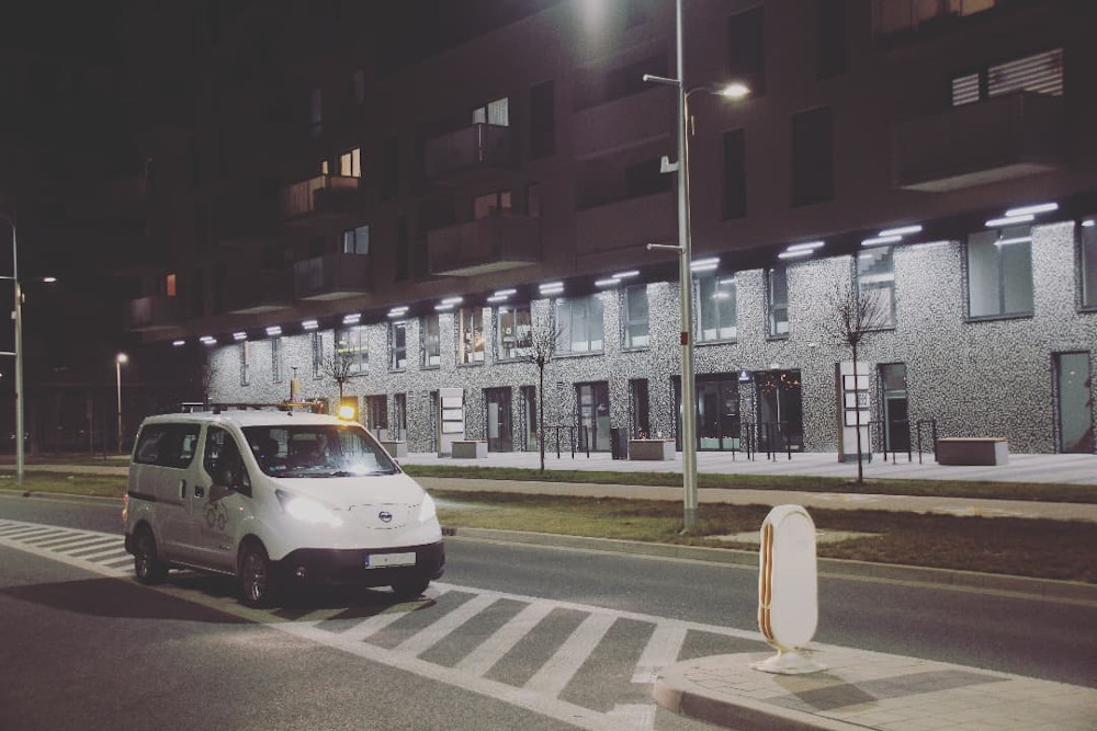 Mobilna stacja pomiarów jakości powietrza Zakładu Klimatologii i Ochrony Atmosfery IGRR UWr